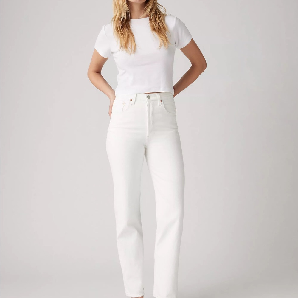 Levi’s Ribcage Straight Jean